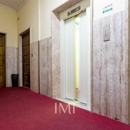 Porta Vittoria Center Apartment *
